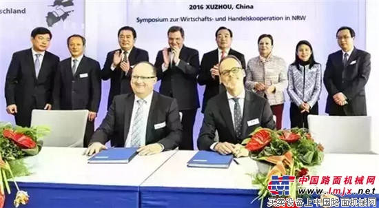 徐工董事長(zhǎng)王民歐洲行簽訂協(xié)議